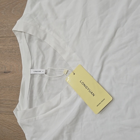 NWT Women's Large White Long-sleeved Shirt - Picture 2 of 2